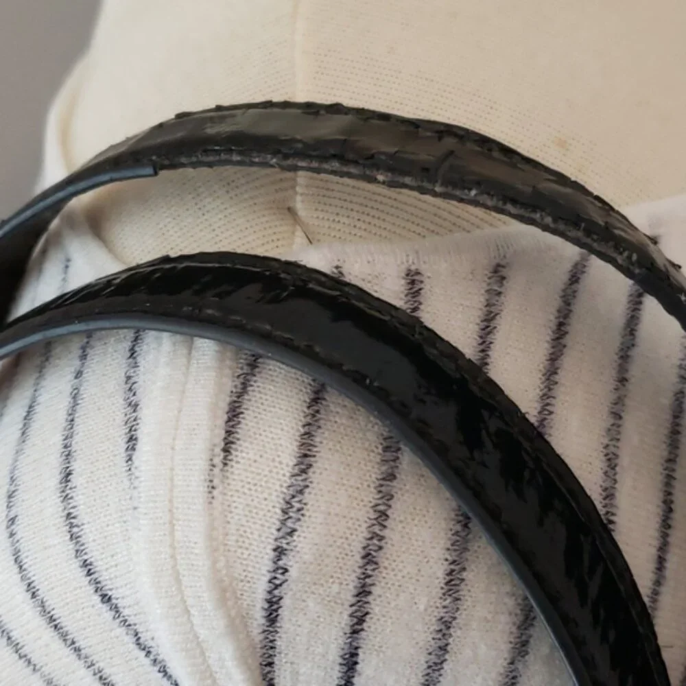COLE HAAN Triangle Black Patent Suede Leather Basket Weave Shoulder‎ Satchel Bag